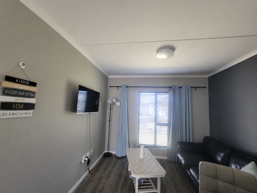 To Let 2 Bedroom Property for Rent in Aberdeen Eastern Cape